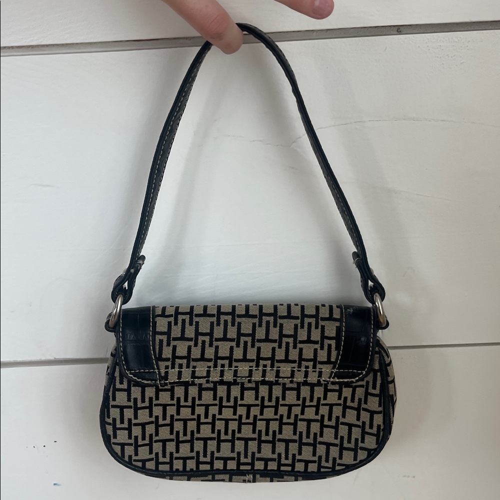 Tommy Hilfiger Woven Monogram Canvas Shoulder Bag with Black Trim - Picture 13 of 15